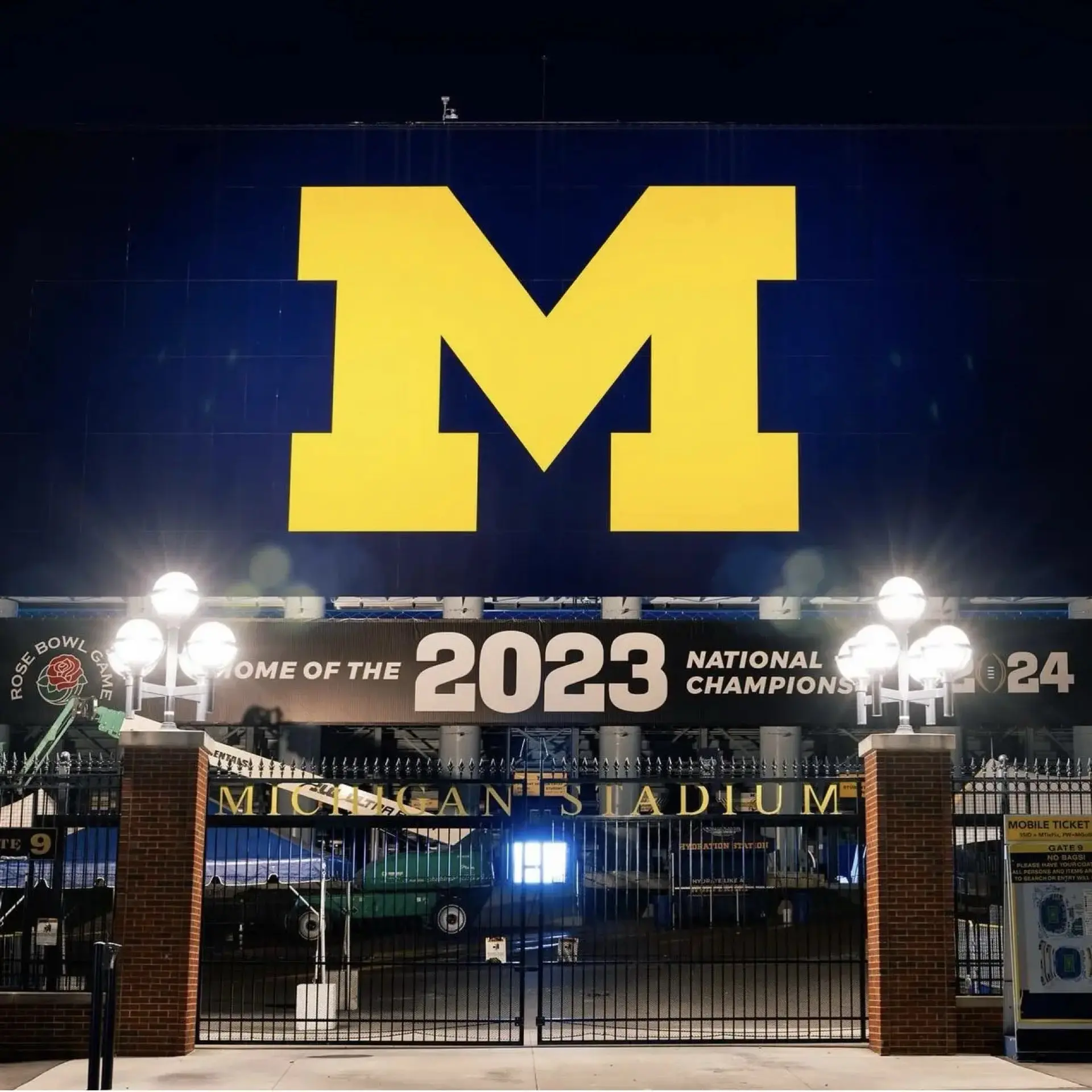 maize.and.blue